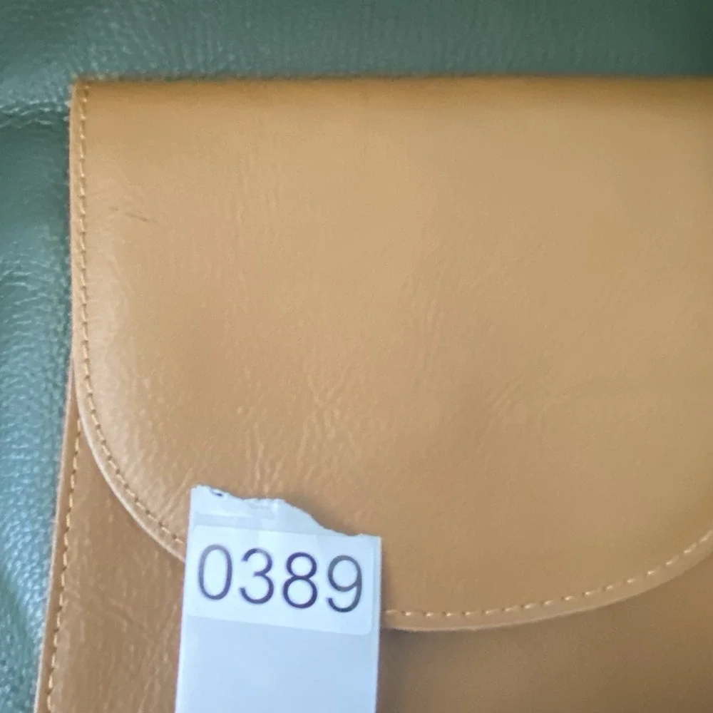 Divina Firenze Made in‎ ITALY Green & Tan Leather Womens Backpack Purse